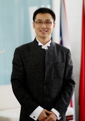 霍春辉.jpg