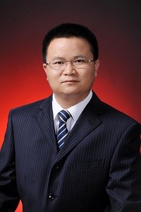 Hong   Qi.jpg